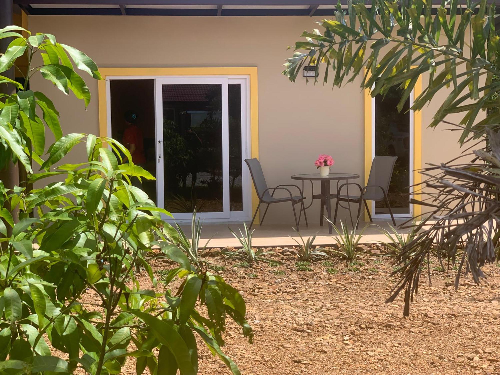 Pajaree And Udo'S Happy Homestay Trang Exterior photo